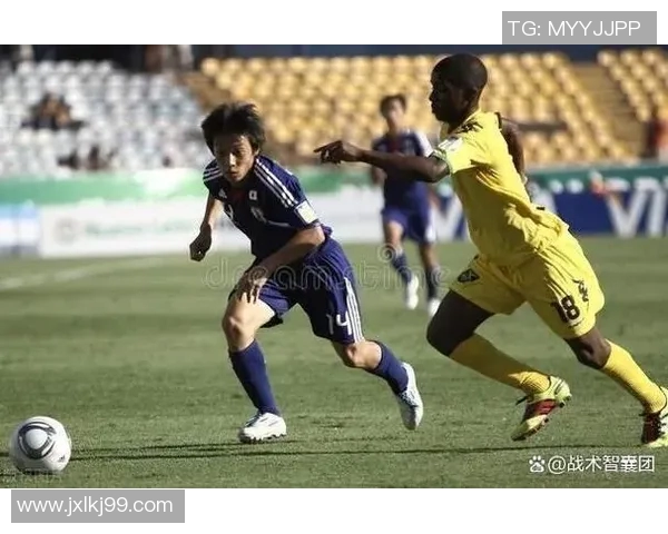 日乙联赛焦点战京都队迎战水蜀葵队争夺宝贵积分之战